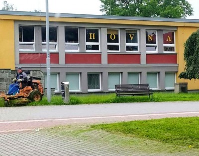 knihovna.jpg