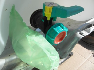 ibc-3-ventil.jpg