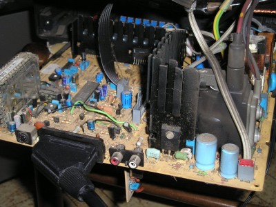 Modul s CF70200, zapojený zdola