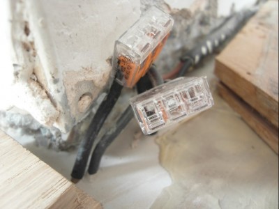 zasuvka - byt - detail_3.jpg