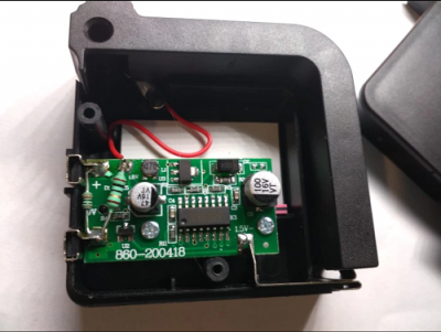 120 ohmů pro 9V a 10 ohmů pro 1-4,8V