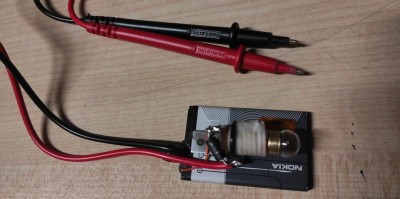Zkoušečka 3.6V.jpg