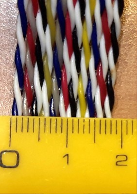 Kabel kroucený.jpg
