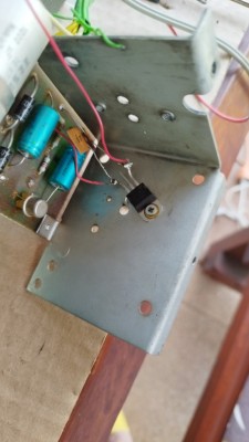 Zapojené ako v starých elektronkovych radiach