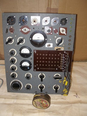 merak-tester-elektronek-164357080.jpeg