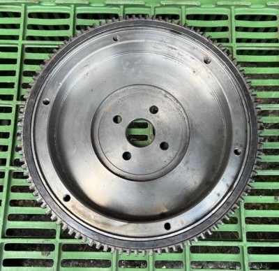 skoda-105-120-novy-setrvacnik.jpeg