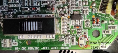 Odpadlý rezistor R622