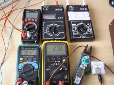 A metry test na tyr regulátoru.JPG