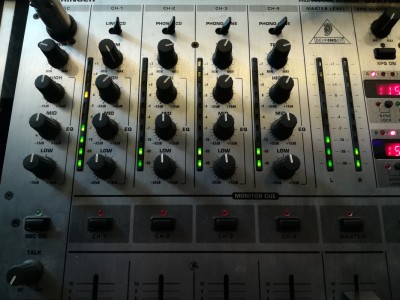 DJX700_porucha.jpg