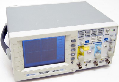 002_GwInstek_GDS820C_9.jpg