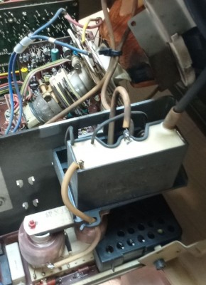 Tv Oravan 2 vnútro