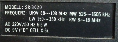 Grundig SR-3020 štítek.jpg
