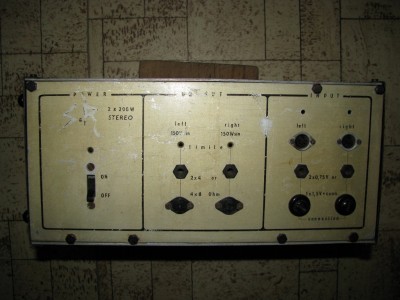 Zesilovač "S &amp; R", "2x 200W STEREO"