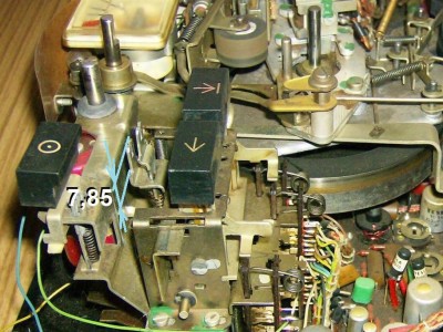 Tesla_B4(2)-tl_vyska_osazeni.jpg