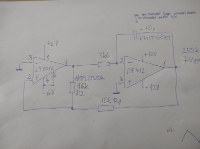 Triangle 250khz 7V LT1016.jpg