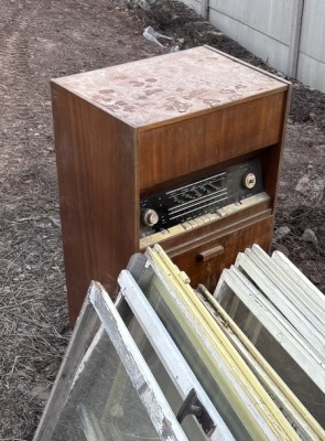 Old radio