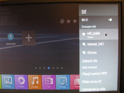 Před opravou "grafický spínač" wifi padal do 5sek. do OFF