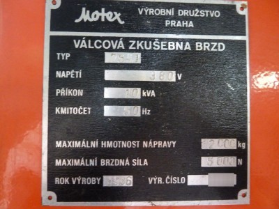 typ 7551, napětí 380V, příkon 10kVA, kmitočet 50Hz, maximální hmotnost nápravy 2000kg, maximální brzdná síla 5000N, rok výroby 1986