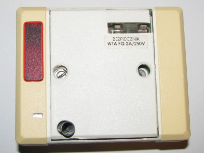 Bez lakované dotykové plochy
