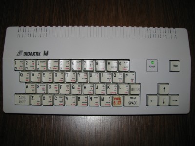 Hotovo (samolepka kryje originální bídný potisk - neřešeno)
