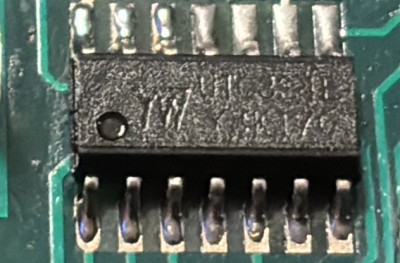 Obvod v DT9205A