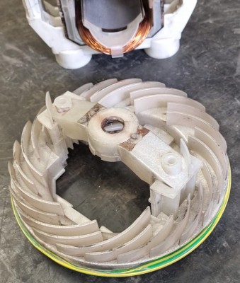 Motor vysavače ETA 2406