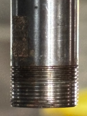 Závit na hřídeli prům. 14mm.