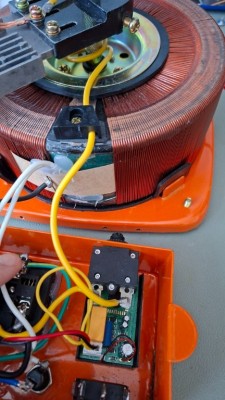 Yellow wire.jpg
