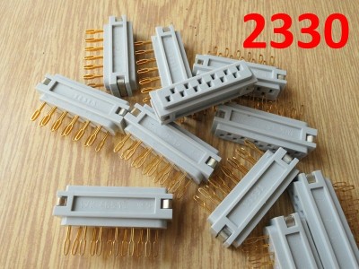 11 x 12-pin nepriame konektory WK465 15,nové,cena – 3,25€/ks