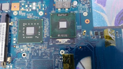 Acer Aspire 5738Z-1.jpg