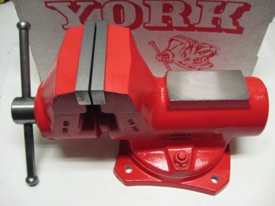 york 100 nový.jpg