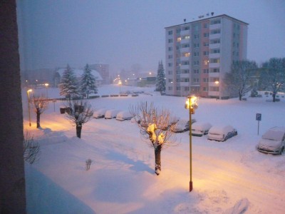 Ráno po úklidu (od 5.30 do 7 hod.!) - pohled z našeho okna.