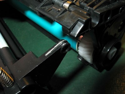 toner_rozpadnuty_fix.jpg