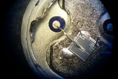 2SK134_chip.jpg