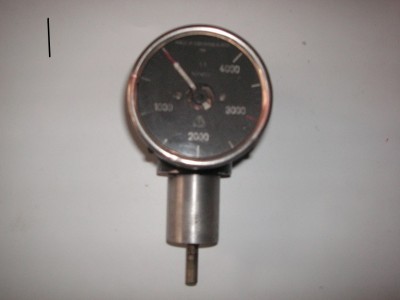 mechanický otáčkoměr.JPG