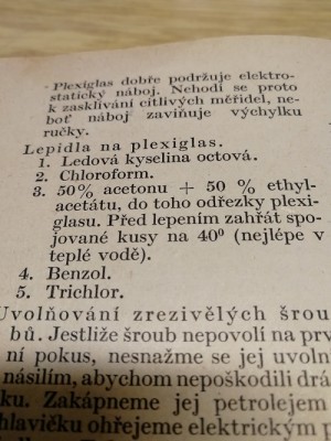Plexisklo.jpg