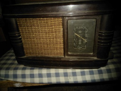Philips 300Kč.