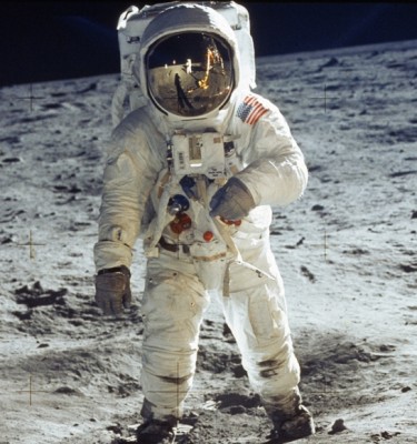 FeatureOpener.Apollo11-FTRb.jpg