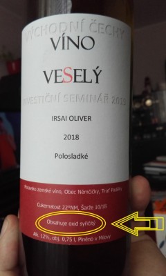 syreckove vino2.jpg