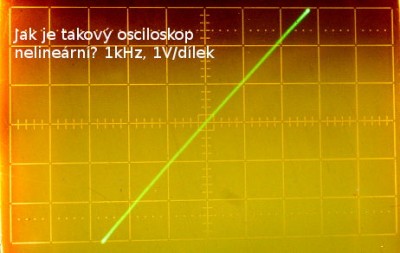 05 strasne nelinearni osciloskop.JPG