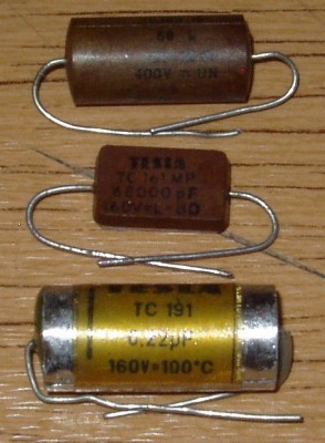 hovnak_karamelka_epoxidak01.jpg
