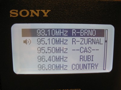 Sony XDR-S61D pic03.jpg