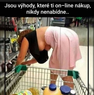 Na nákupu.jpg