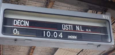 NÁDRAŽNÍ_hlásič.jpg