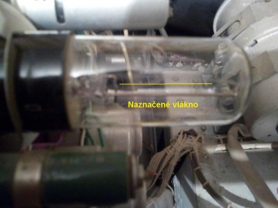 Naznačené vlákno.