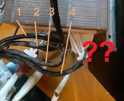 BEZ ZÁRUKY!!! Není přesně ze snímku zřejmé kam co vede.
<br />Vývod 4 vede úplně nahoru ?
<br />Neoznačený od středu cívky vede na síťový spínač na (N) ?