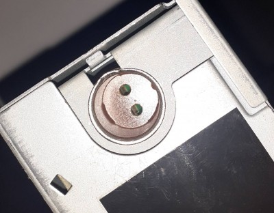 Clarion PU-9879A, anténní konektor, průměr 15 mm