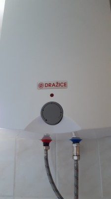 IMG-7872713c7218ab6557d81ae1b2c8eb80-V.jpg