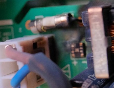 OmegaT2-detail.jpg