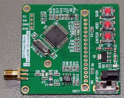 RF power meter s AD8307